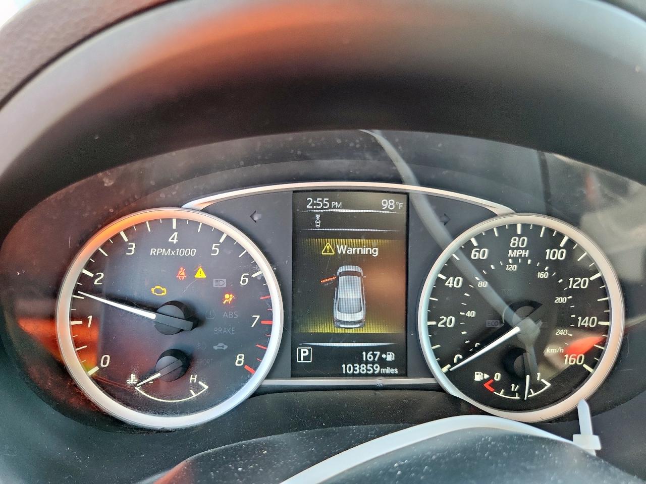 Nissan Sentra S Image 5