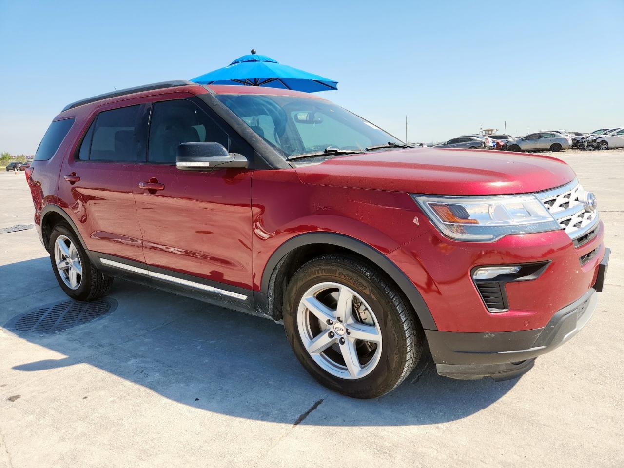 Ford Explorer Xlt Image 2