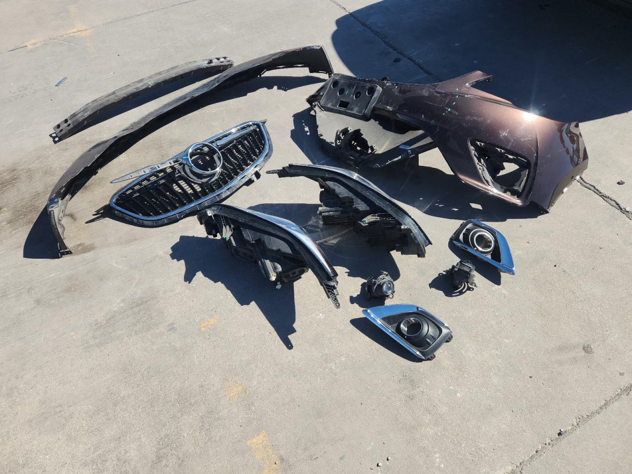 Buick Envision Preferred Image 2