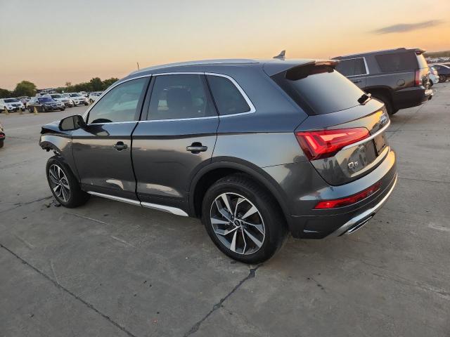Audi Q5 Premium Plus 45 Image 2