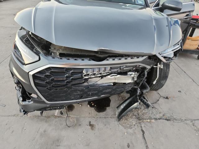 Audi Q5 Premium Plus 45 Image 10