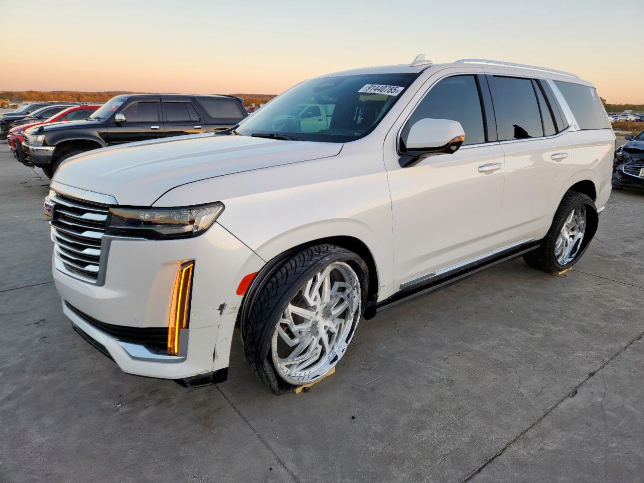 Cadillac Escalade Premium Luxury Platinum Image 1