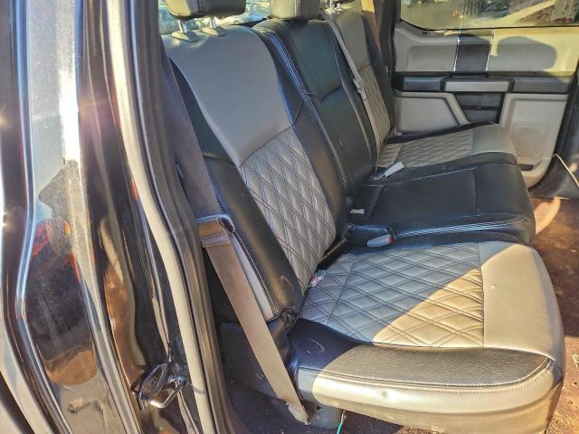 Ford F-150 Supercrew Image 8