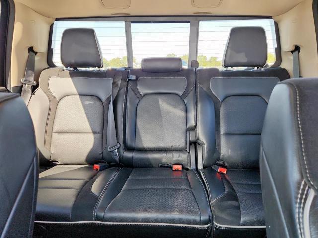 Ram 1500 Laramie Image 11