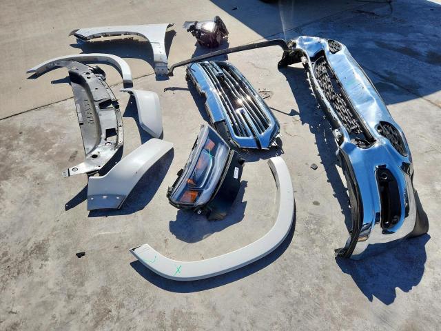 Ram 1500 Laramie Image 8