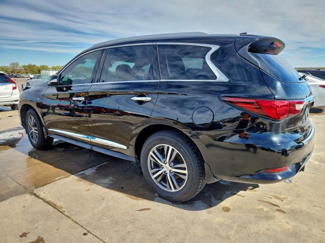 INFINITI Qx Luxe Image 2