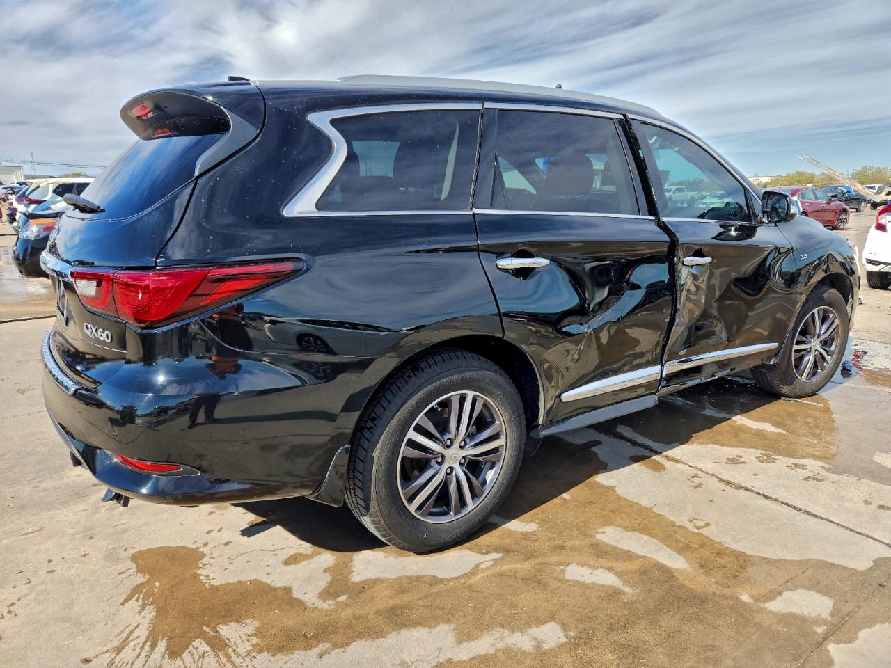 INFINITI Qx Luxe Image 5