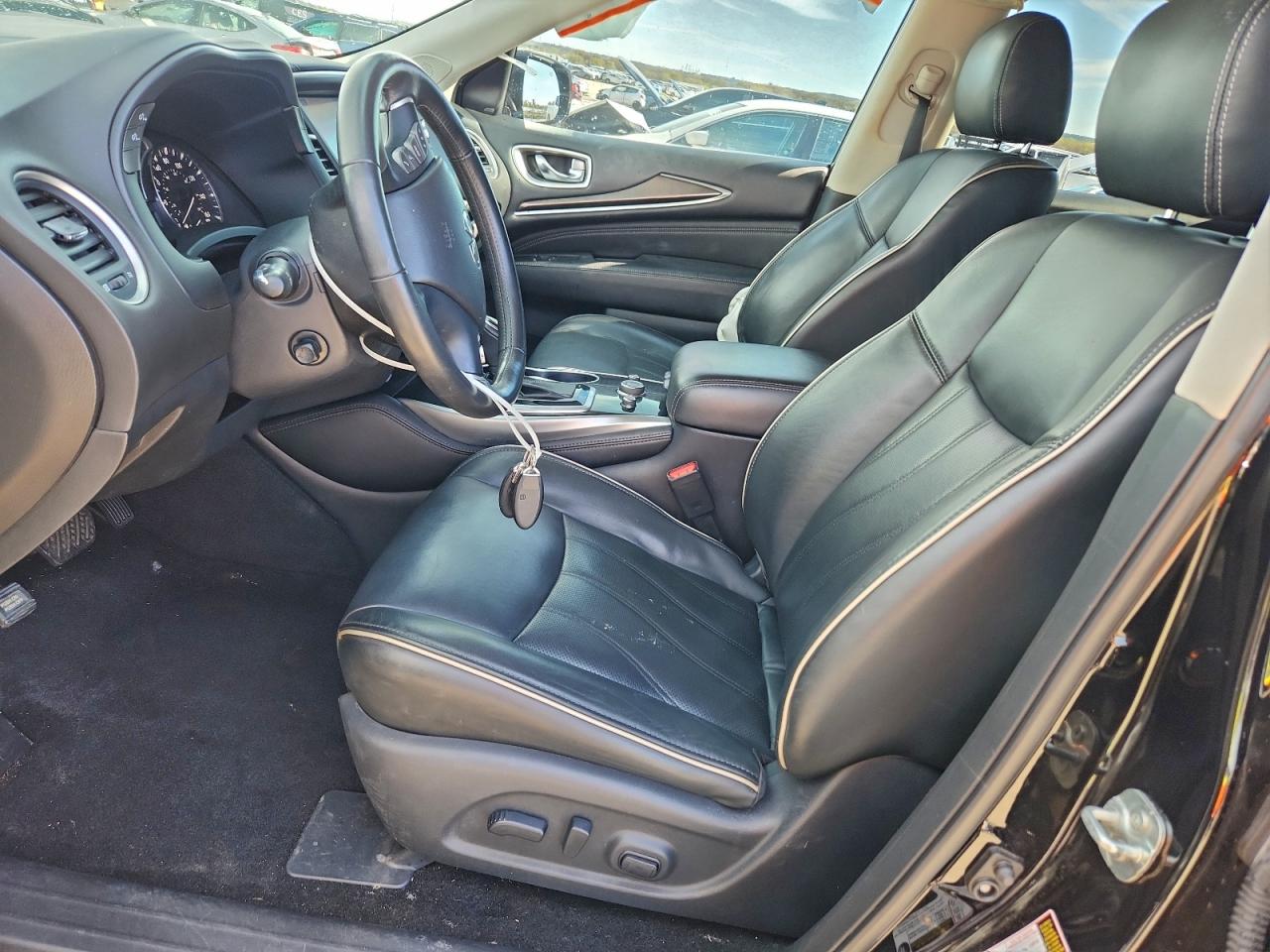 INFINITI Qx Luxe Image 11