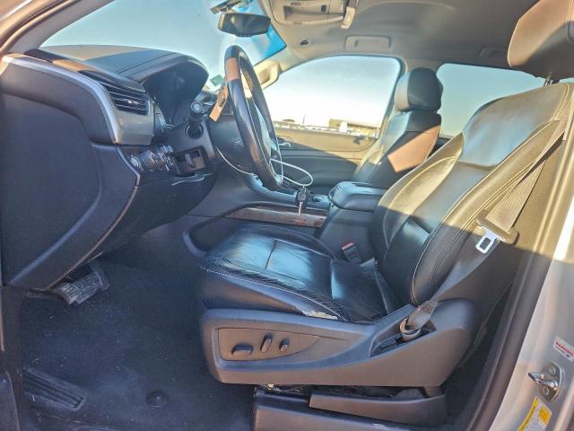 Chevrolet Suburban K1500 Ls Image 4