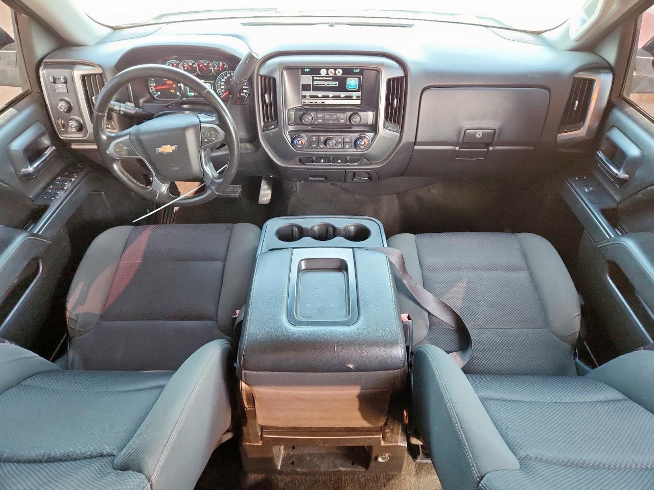 Chevrolet Silverado K1500 Lt Image 9