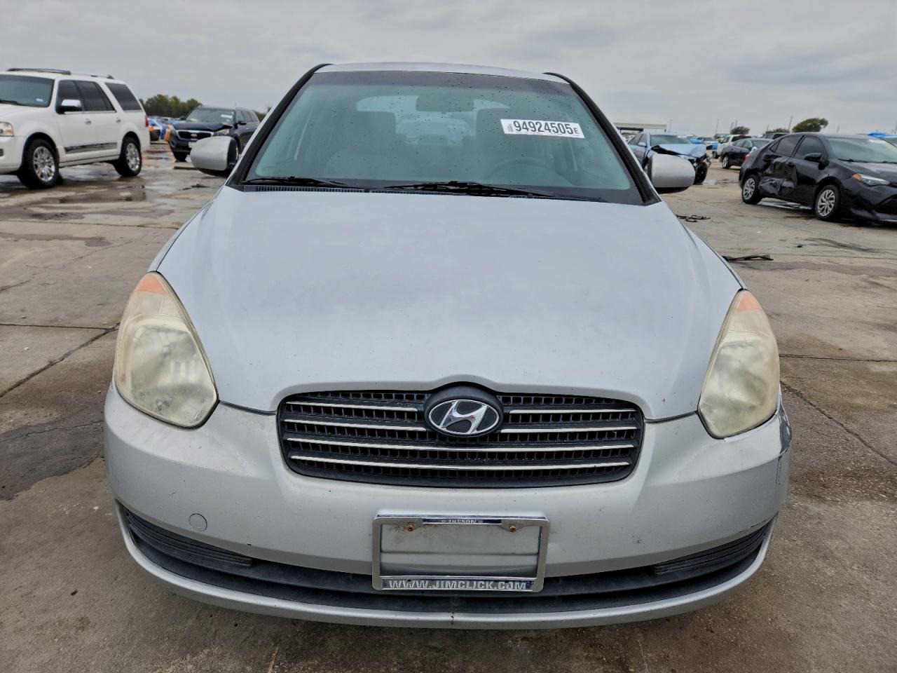 Hyundai ACCENT Gls Image 3