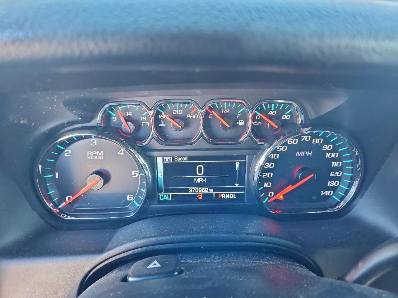 Chevrolet Suburban K1500 Lt Image 11