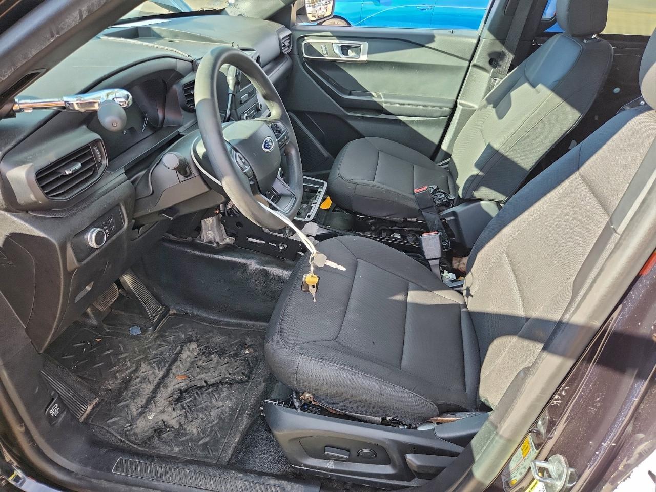 Ford Explorer Police Interceptor Image 8