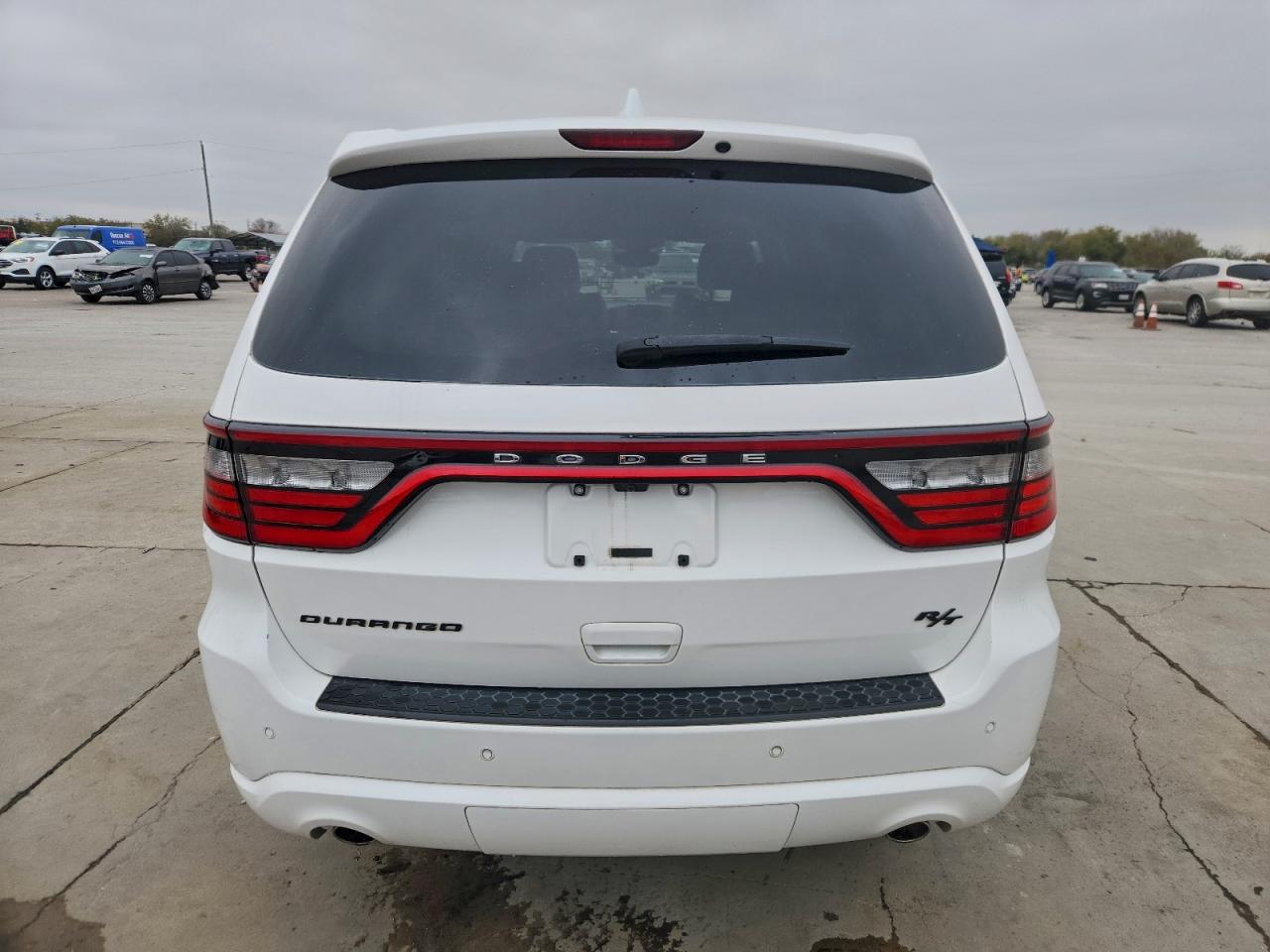 Dodge Durango R/t Image 13