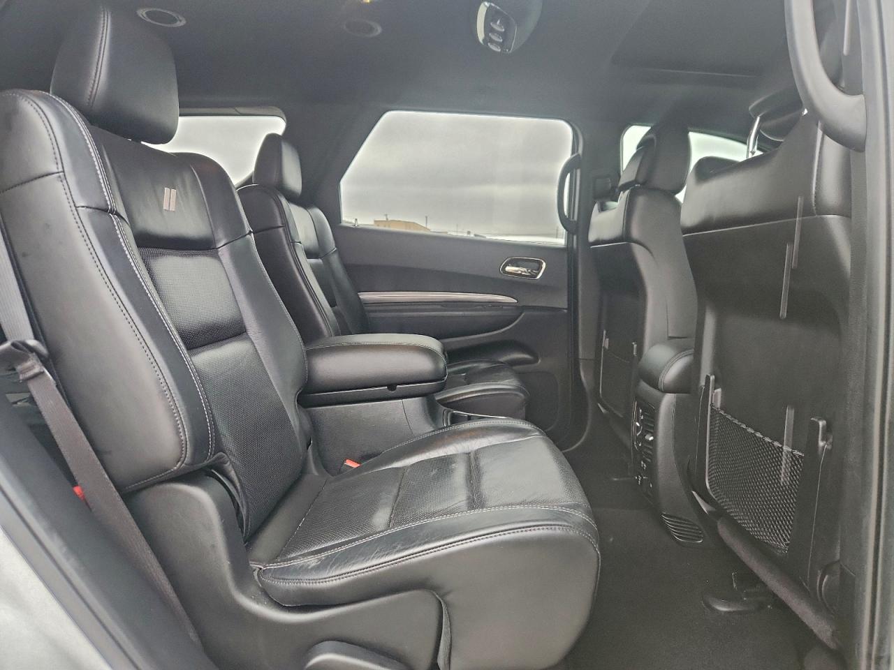 Dodge Durango R/t Image 11
