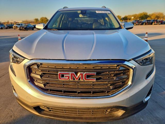 GMC Terrain Sle Image 2