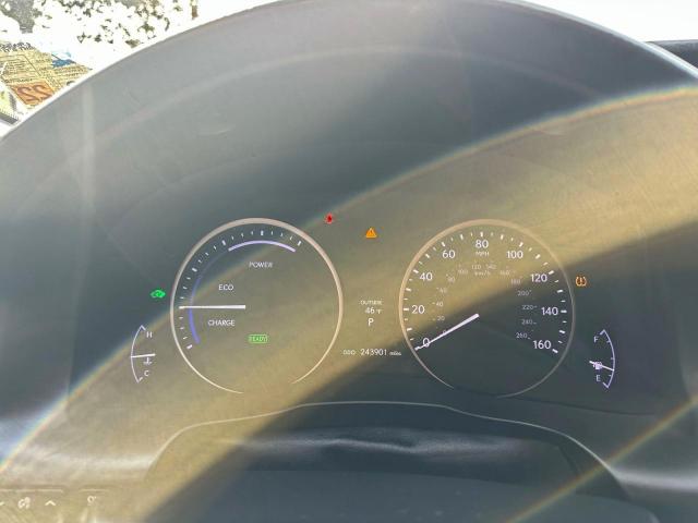 Lexus Es 300h Image 9