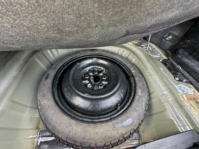 Lexus Es 300h Image 11