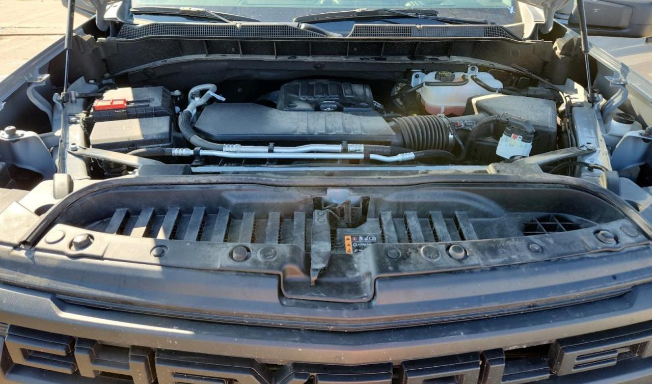 Chevrolet Silverado K1500 Custom Image 13