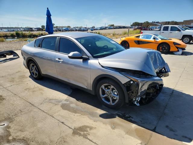 Kia K4 Lx Lx Image 9