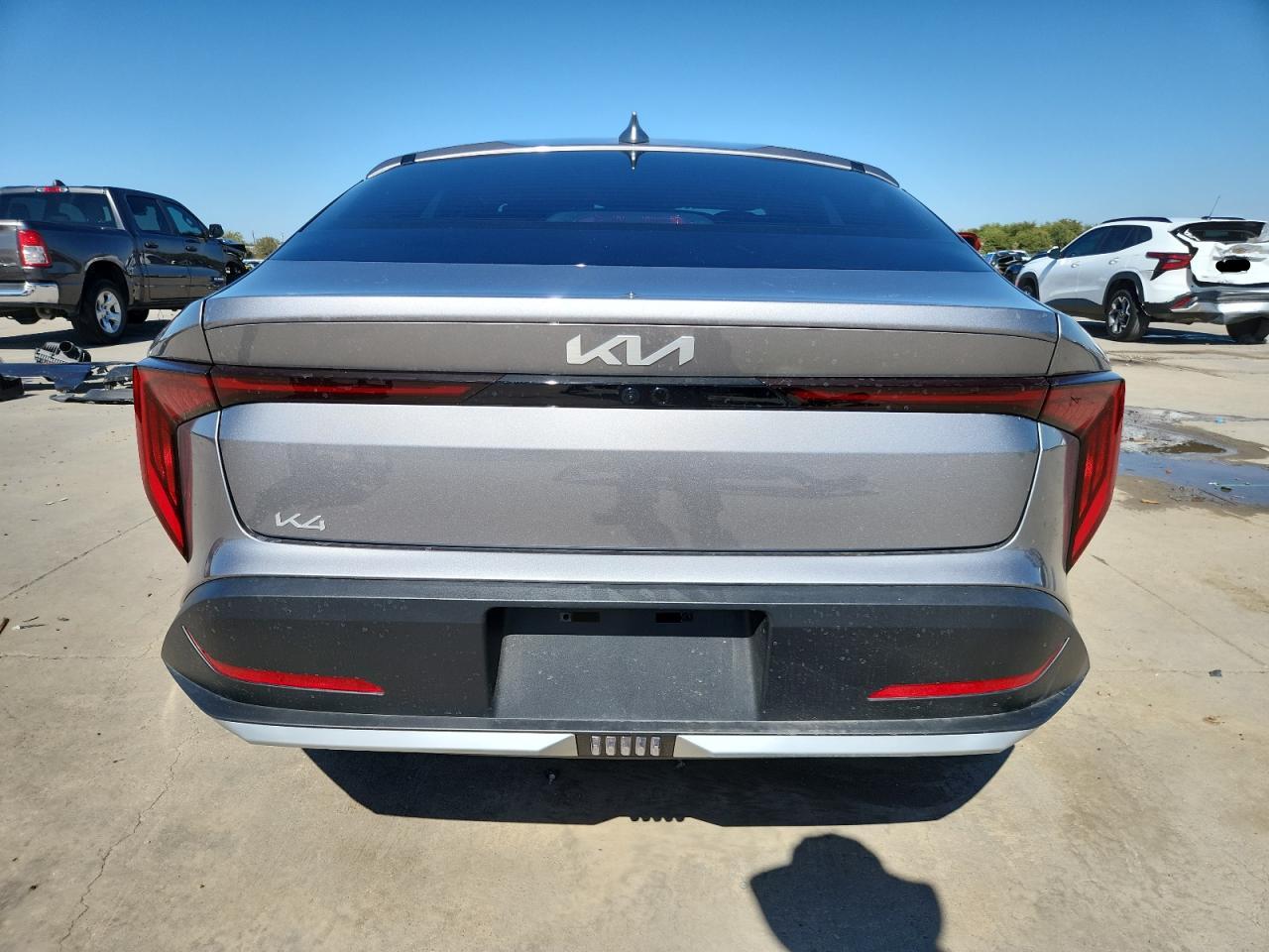 Kia K4 Lx Lx Image 5