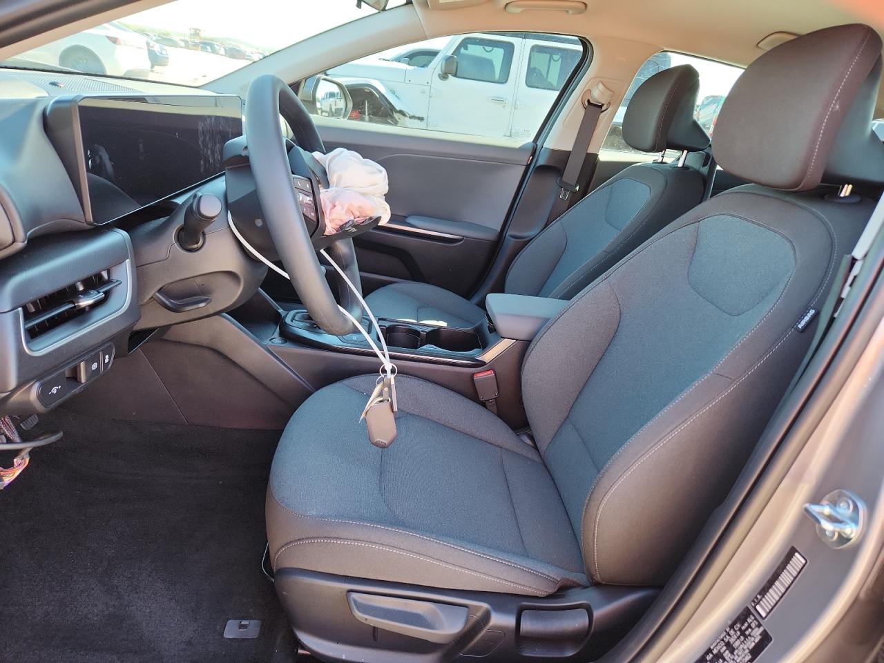 Kia K4 Lx Lx Image 6