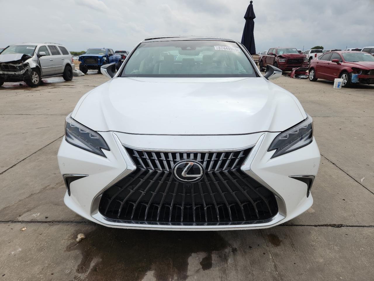 Lexus Es 350 Base Image 3