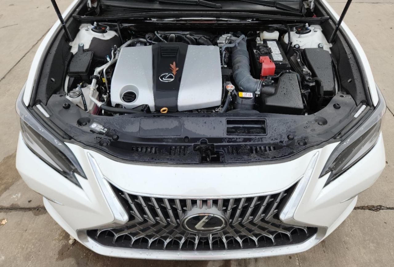 Lexus Es 350 Base Image 11