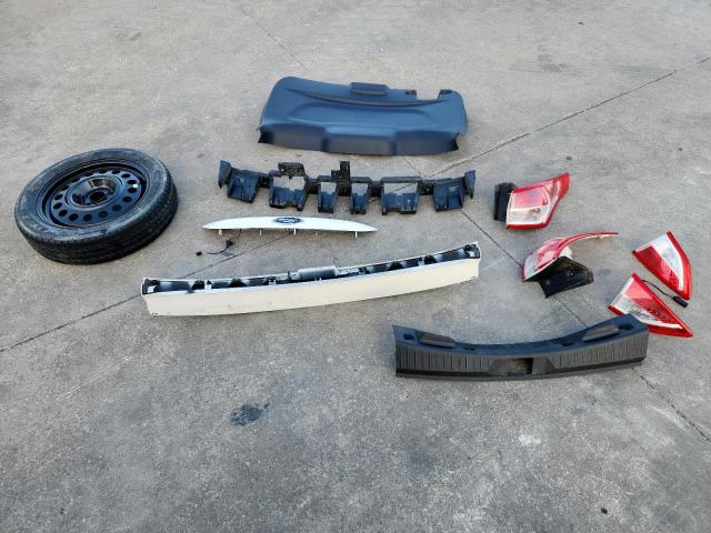 Ford Escape Se Image 8