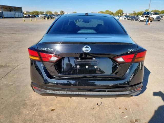 Nissan Altima Sv Image 12