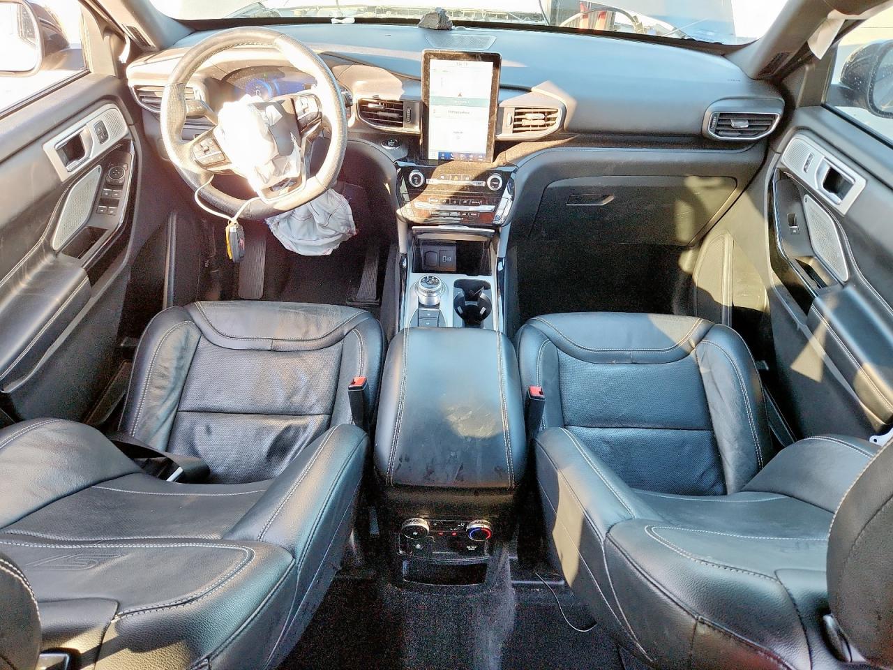 Ford Explorer St Image 9