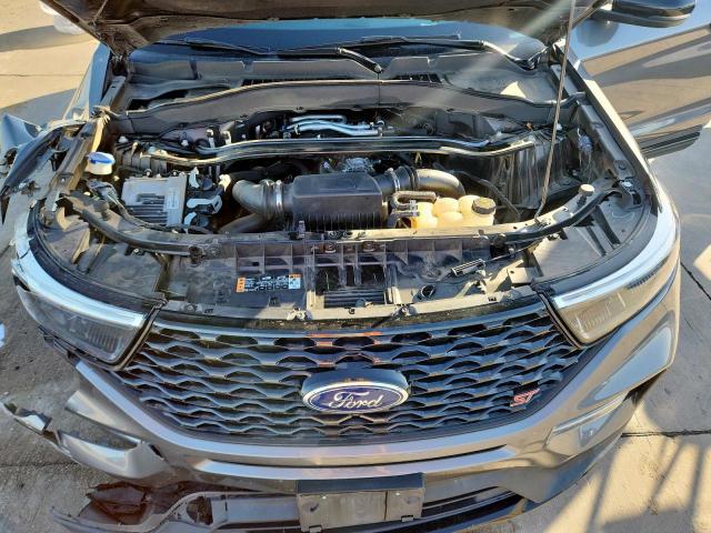 Ford Explorer St Image 12