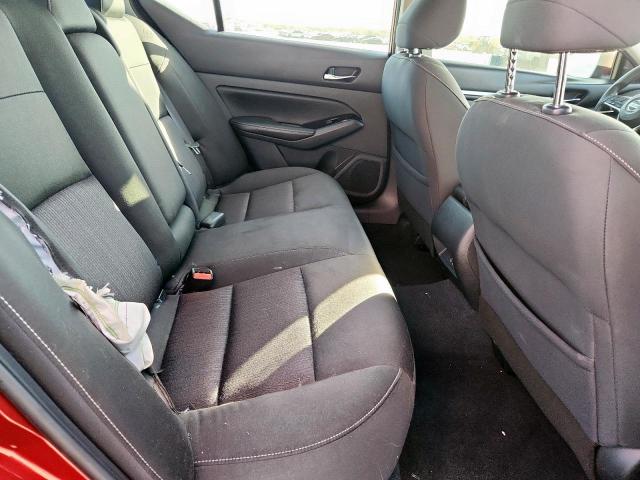 Nissan Altima Sv Image 12