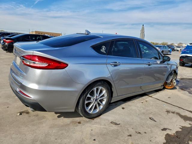 Ford Fusion Se Image 2
