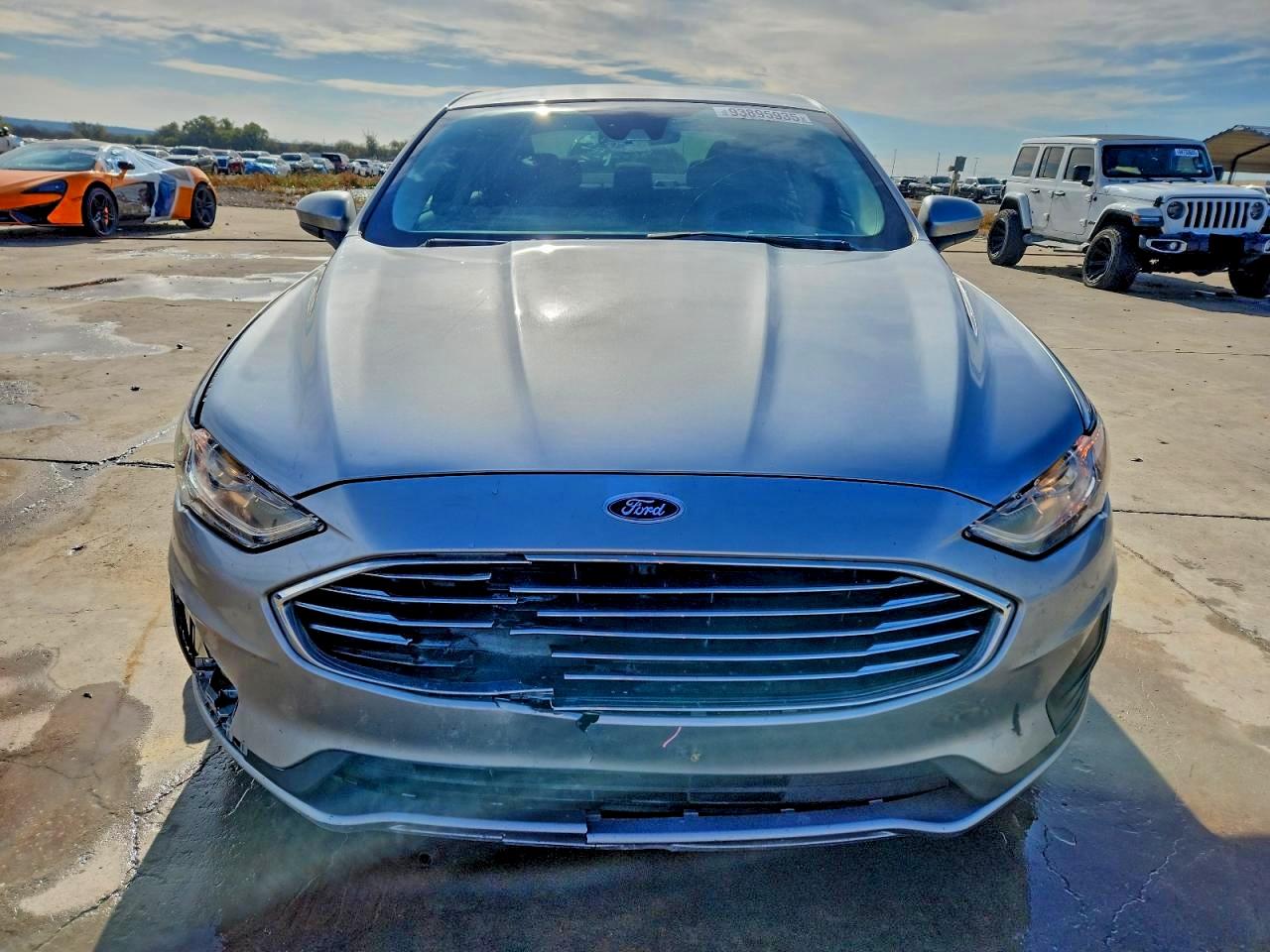 Ford Fusion Se Image 5