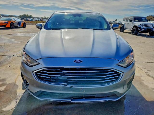 Ford Fusion Se Image 5