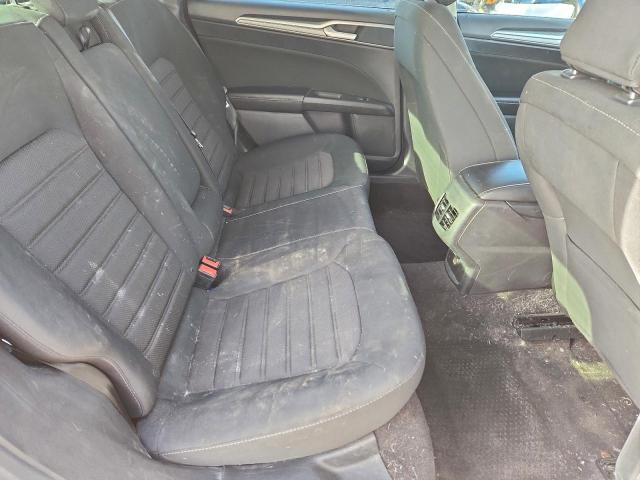 Ford Fusion Se Image 9