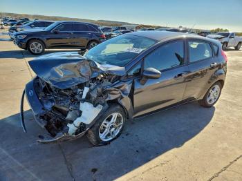  Salvage Ford Fiesta