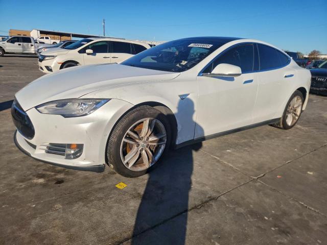  Salvage Tesla Model S