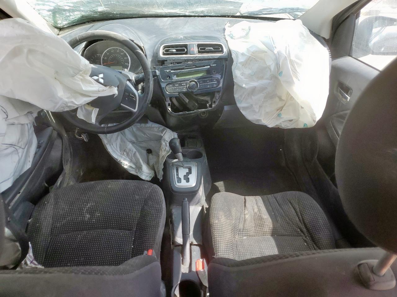Mitsubishi Mirage Es Image 6