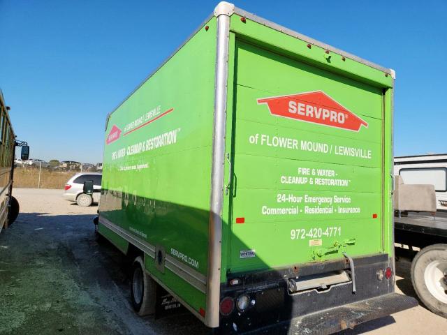 Chevrolet Express Image 5