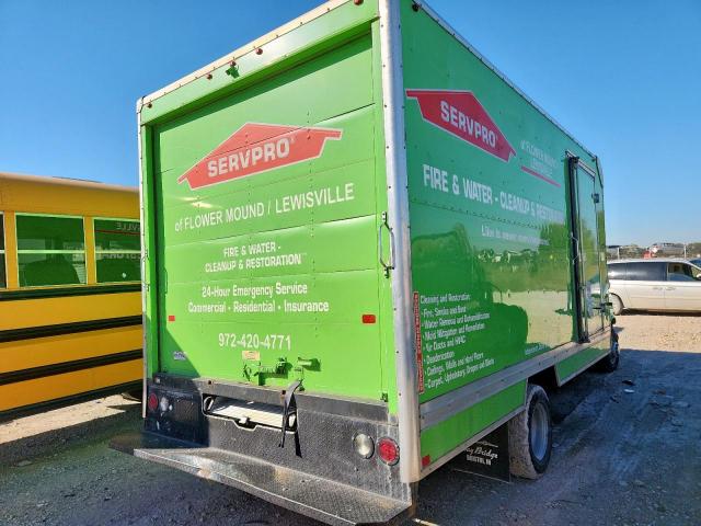 Chevrolet Express Image 6