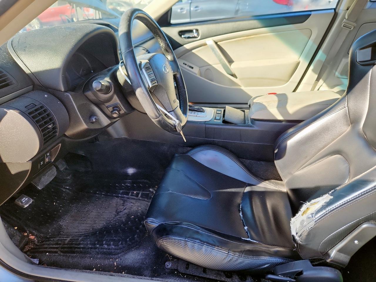 INFINITI G35 Image 7