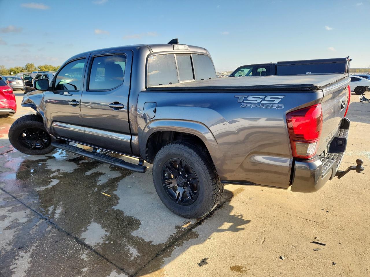 Toyota Tacoma Double Cab Image 5