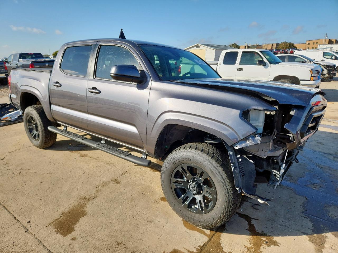 Toyota Tacoma Double Cab Image 7