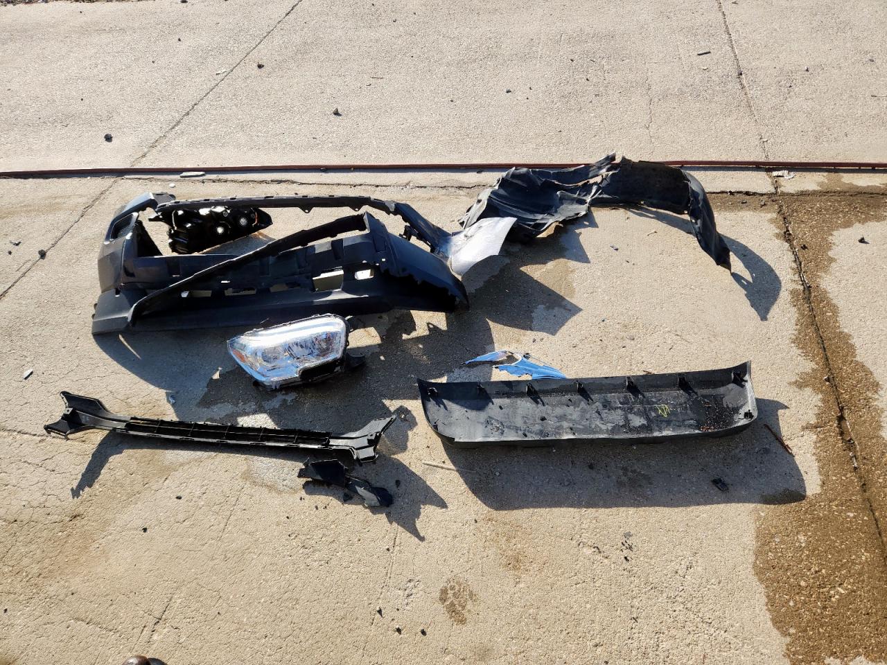 Toyota Tacoma Double Cab Image 11