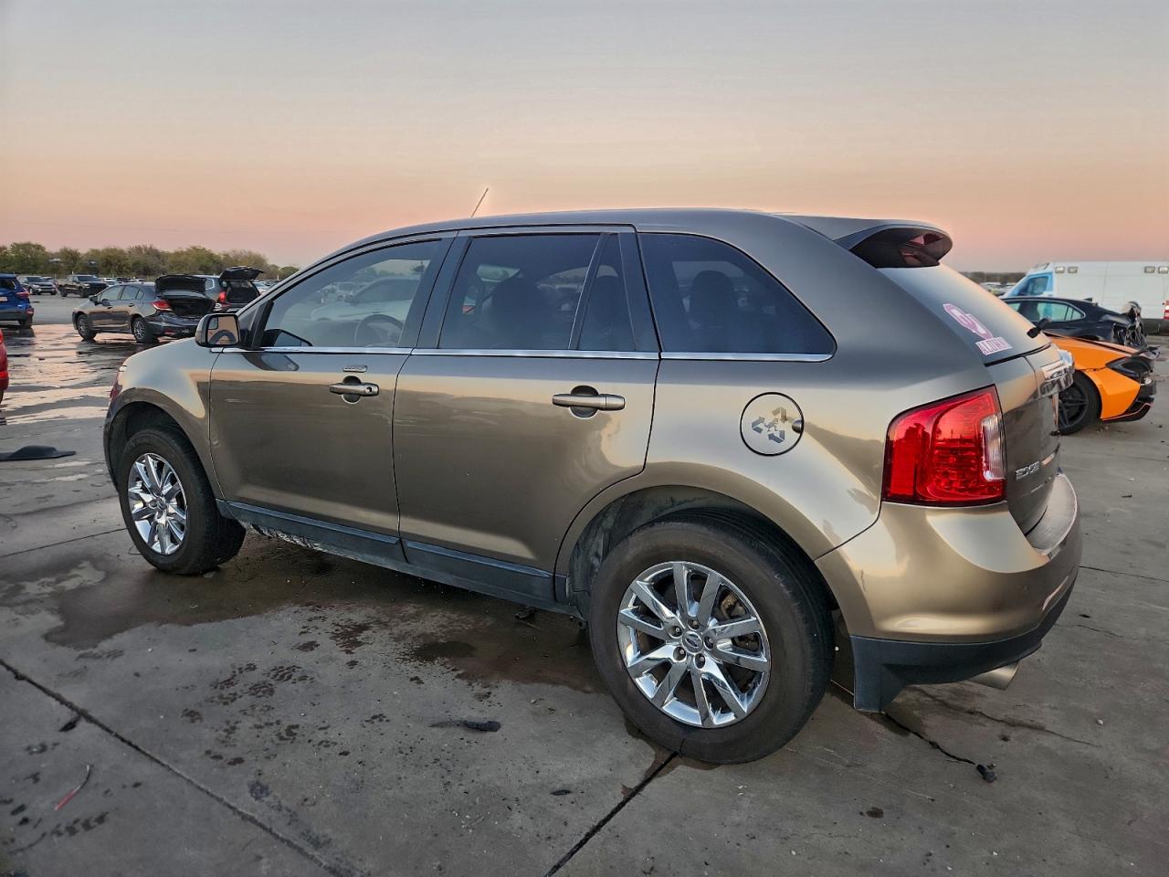 Ford Edge Limited Image 2