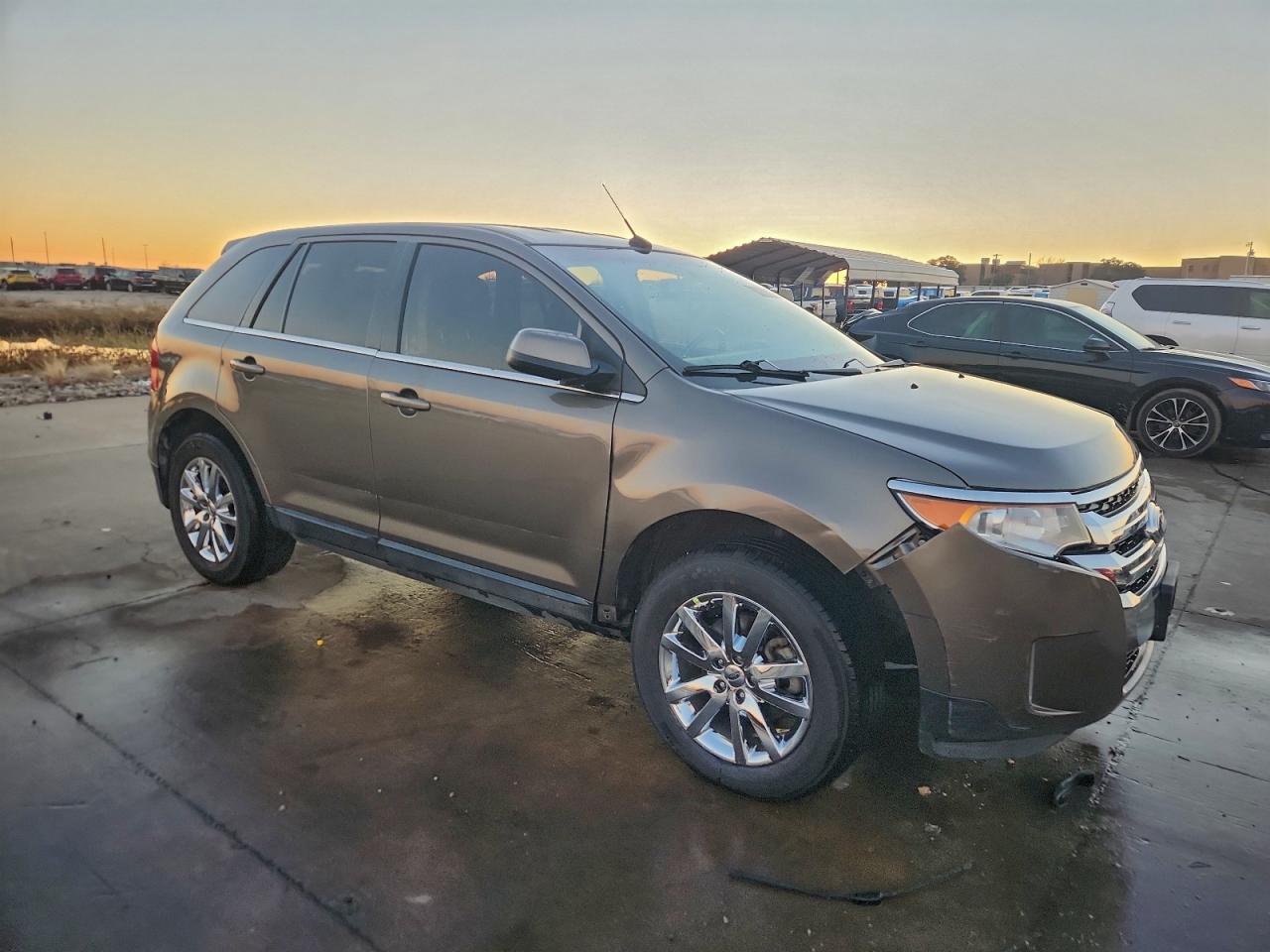 Ford Edge Limited Image 3