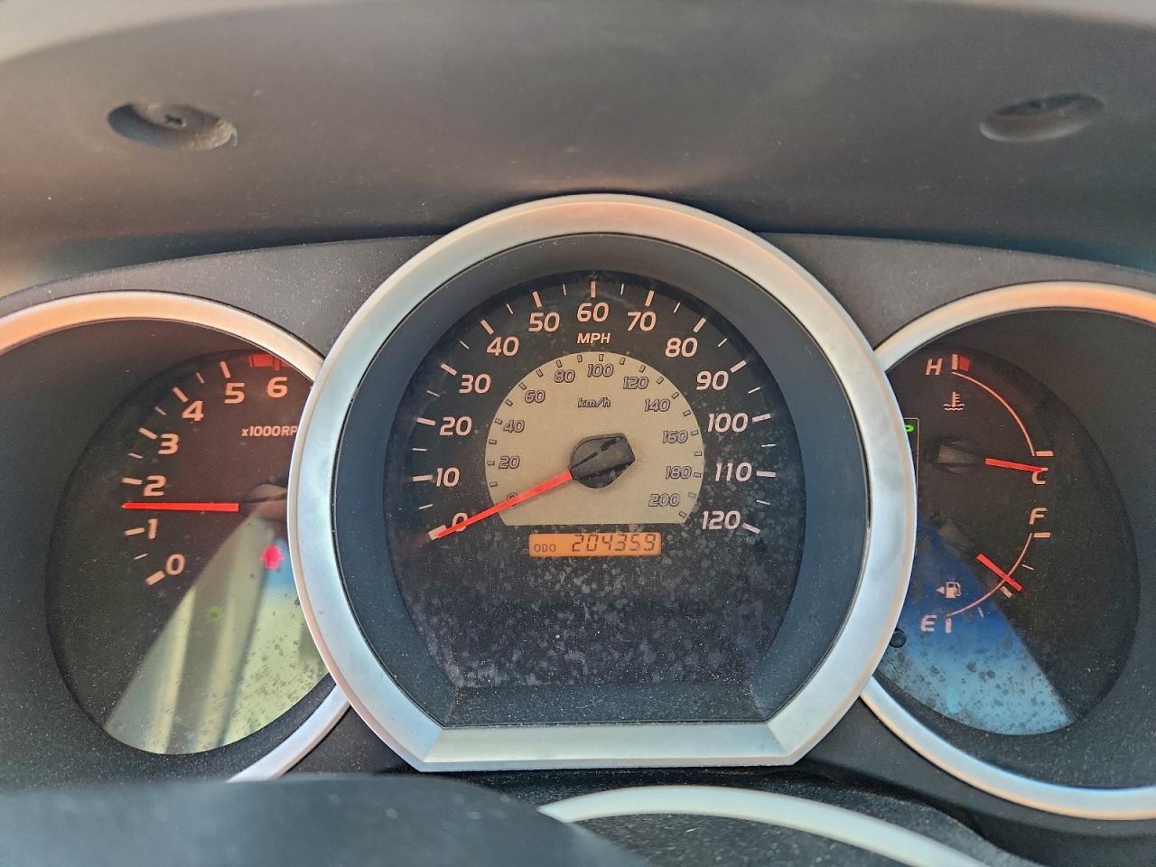 Toyota Tacoma Prerunner Access Cab Image 5