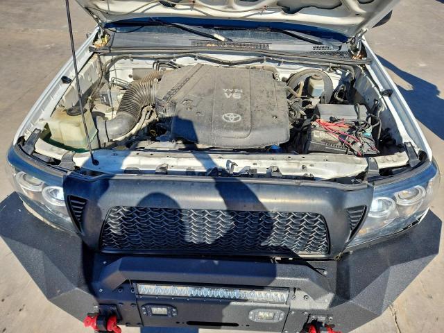 Toyota Tacoma Prerunner Access Cab Image 7